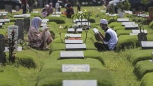 doa ziarah kubur orang tua