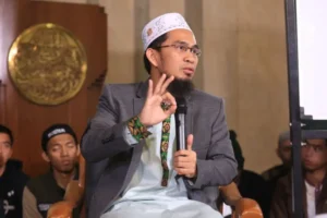 Kisah Sukses Ustadz Adi Hidayat